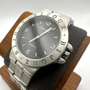 Bijoux Terner Quartz Watch Black Dial Bold Stainless Steel Bracelet Silver Tone